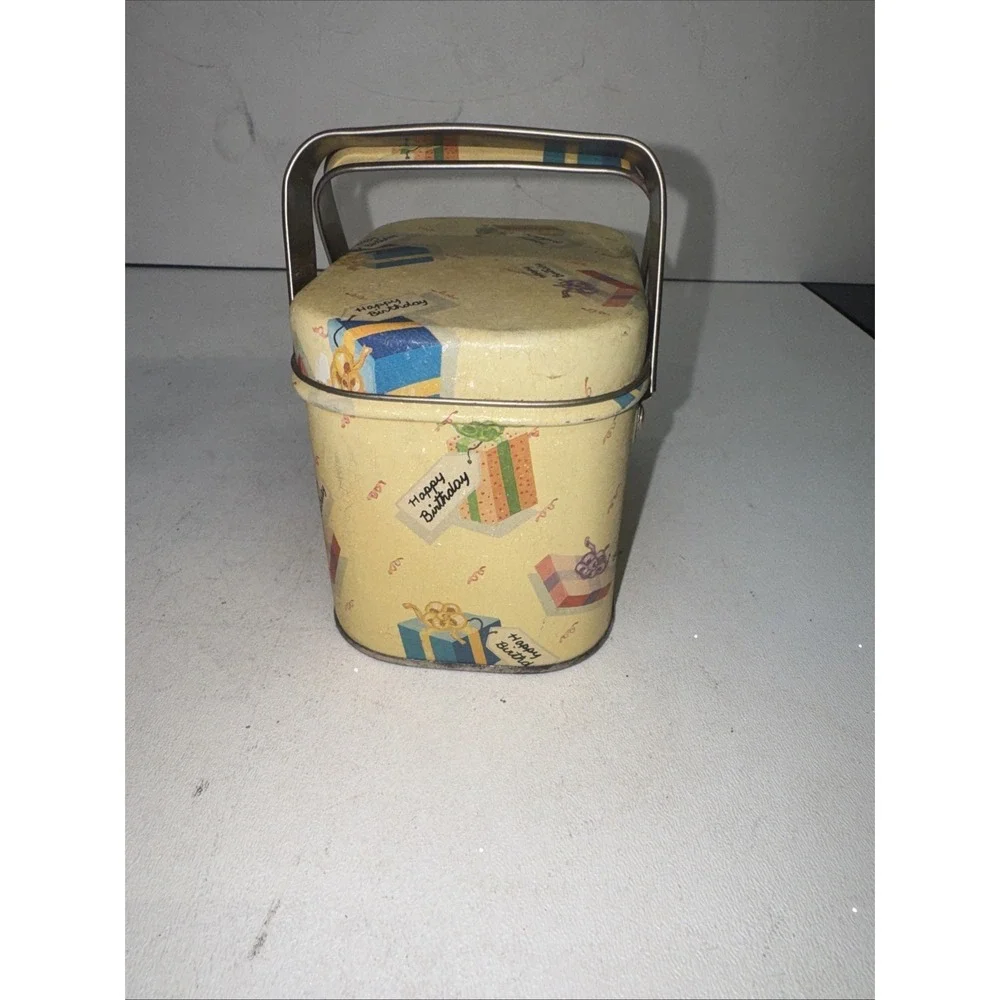 Vintage‎ Melissa Sweet 1988 Basket Tin 